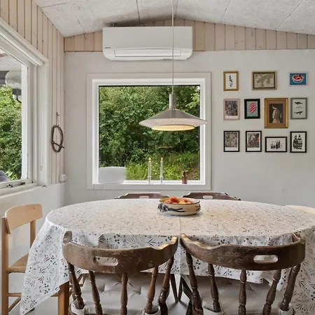 Hébergement de vacances Marjanne - 800m From The Sea By Interhome Knebel