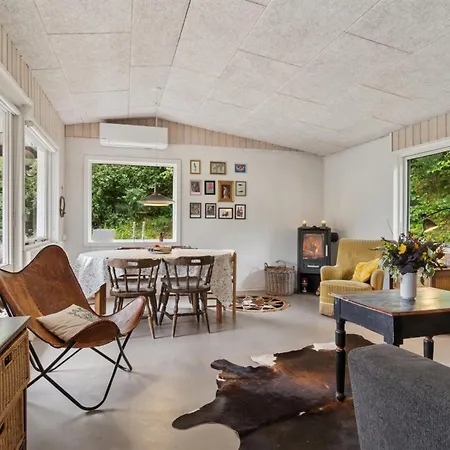 Hébergement de vacances Marjanne - 800m From The Sea By Interhome Knebel