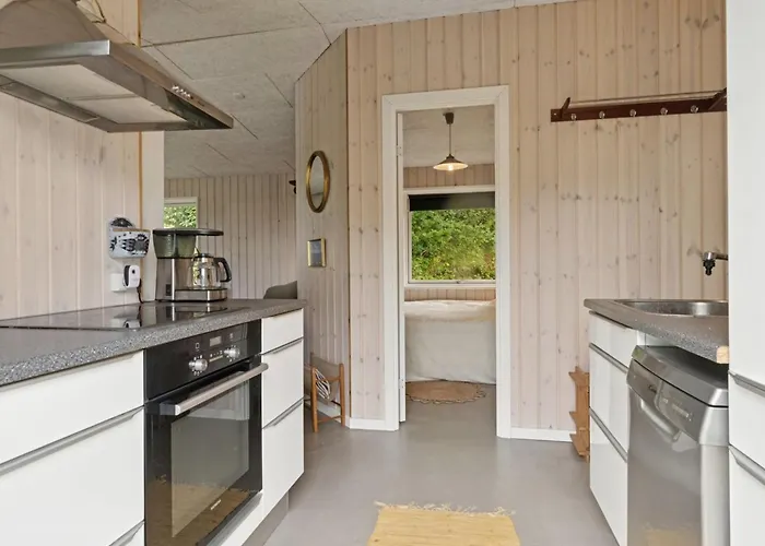 Casa de Férias Marjanne - 800m From The Sea By Interhome