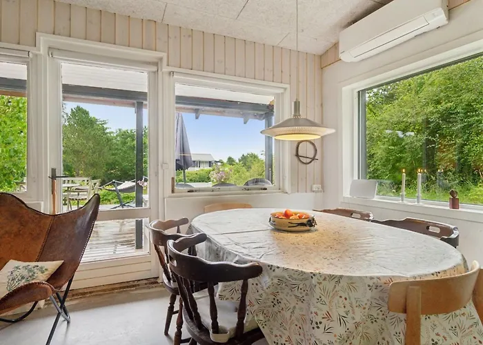 Marjanne - 800m From The Sea By Interhome Casa de Férias Knebel