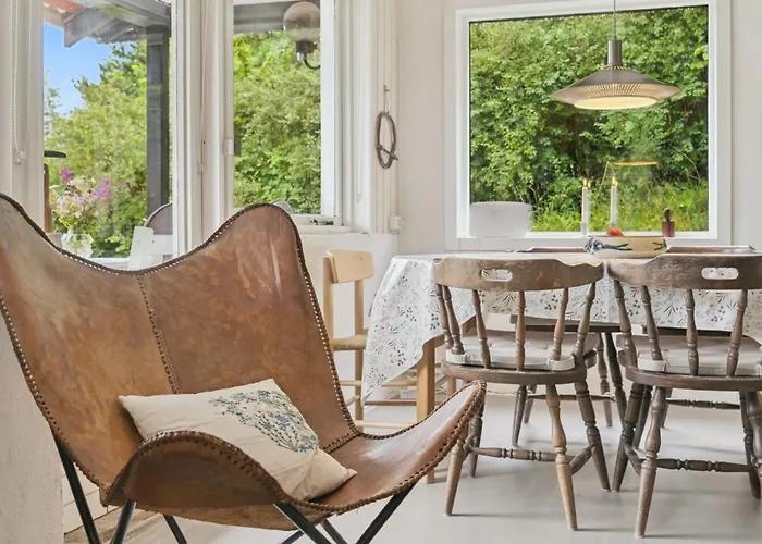 Marjanne - 800m From The Sea By Interhome *